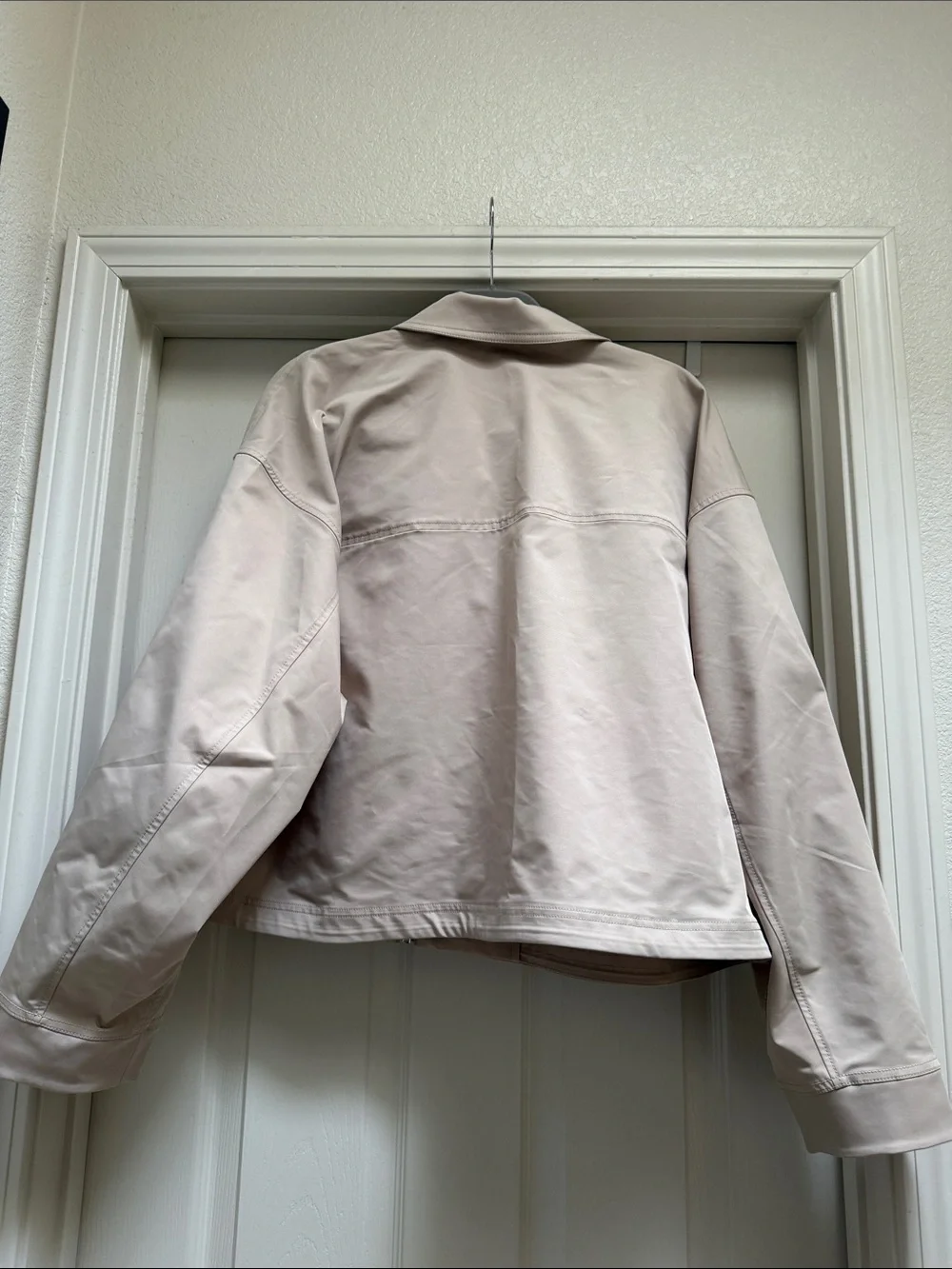 lululemon Twill Collored Jacket Tan water repellent
